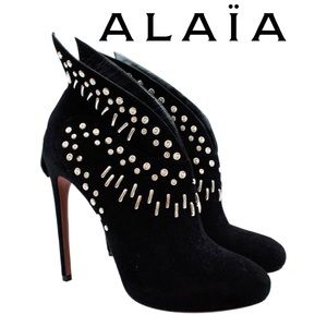 Alaia Black Studded Suede Ankle Booties - Size 37.5 👠